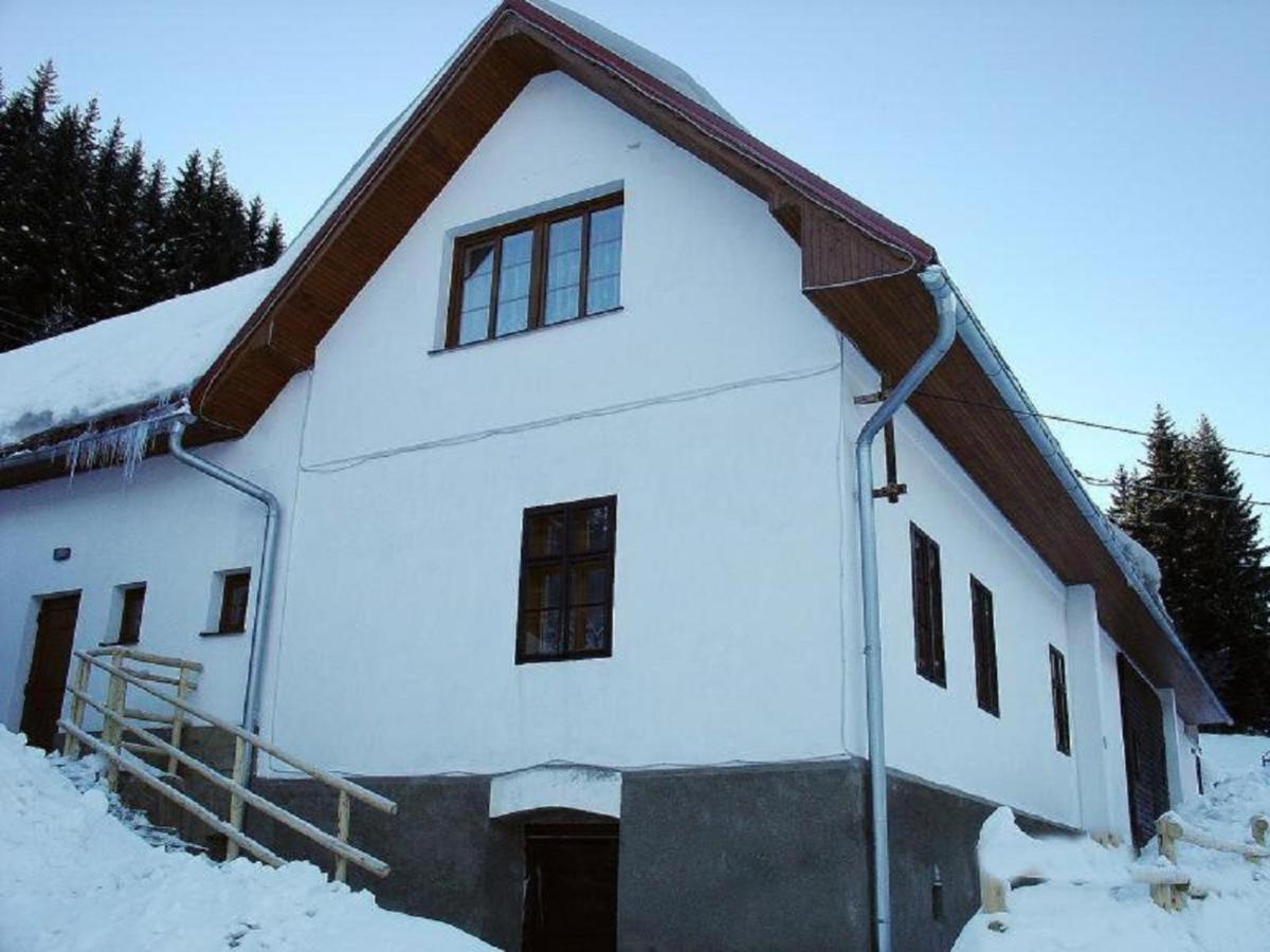 Penzion U Cupku Mlynky Bagian luar foto